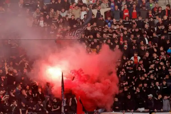 AZ Alkmaar Issues 43 Stadium Bans Following Fan Attack on West Ham Players' Families