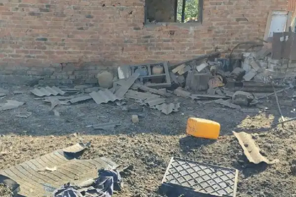 7 частных домов и 3 административных здания повреждены при обстреле села Теребрено Краснояружского района